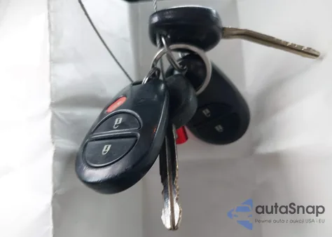 2012 Toyota Sienna Base 7 Passenger/Le 8 Passenger z USA, uszkodzony, nr VIN 5TDKA3DC7CS013826